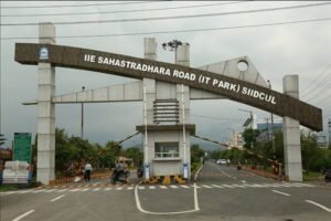 IT Park, Sahastradhara: Location and Connectivity