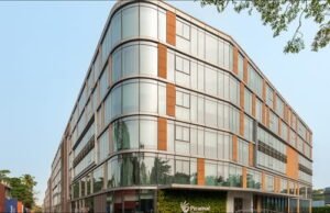 Piramal Corporate Park, Mumbai: Location and Connectivity