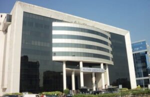 Solitaire Corporate Park, Mumbai: Location and Connectivity