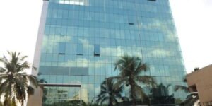 Vakratunda Corporate Park, Mumbai: Location and Connectivity